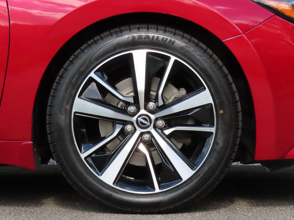 Used 2023 Nissan Maxima SL FWD image 14