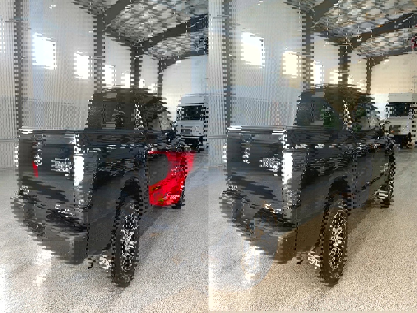 Used 2021 Nissan Titan SV w/ SV Convenience Package image 20