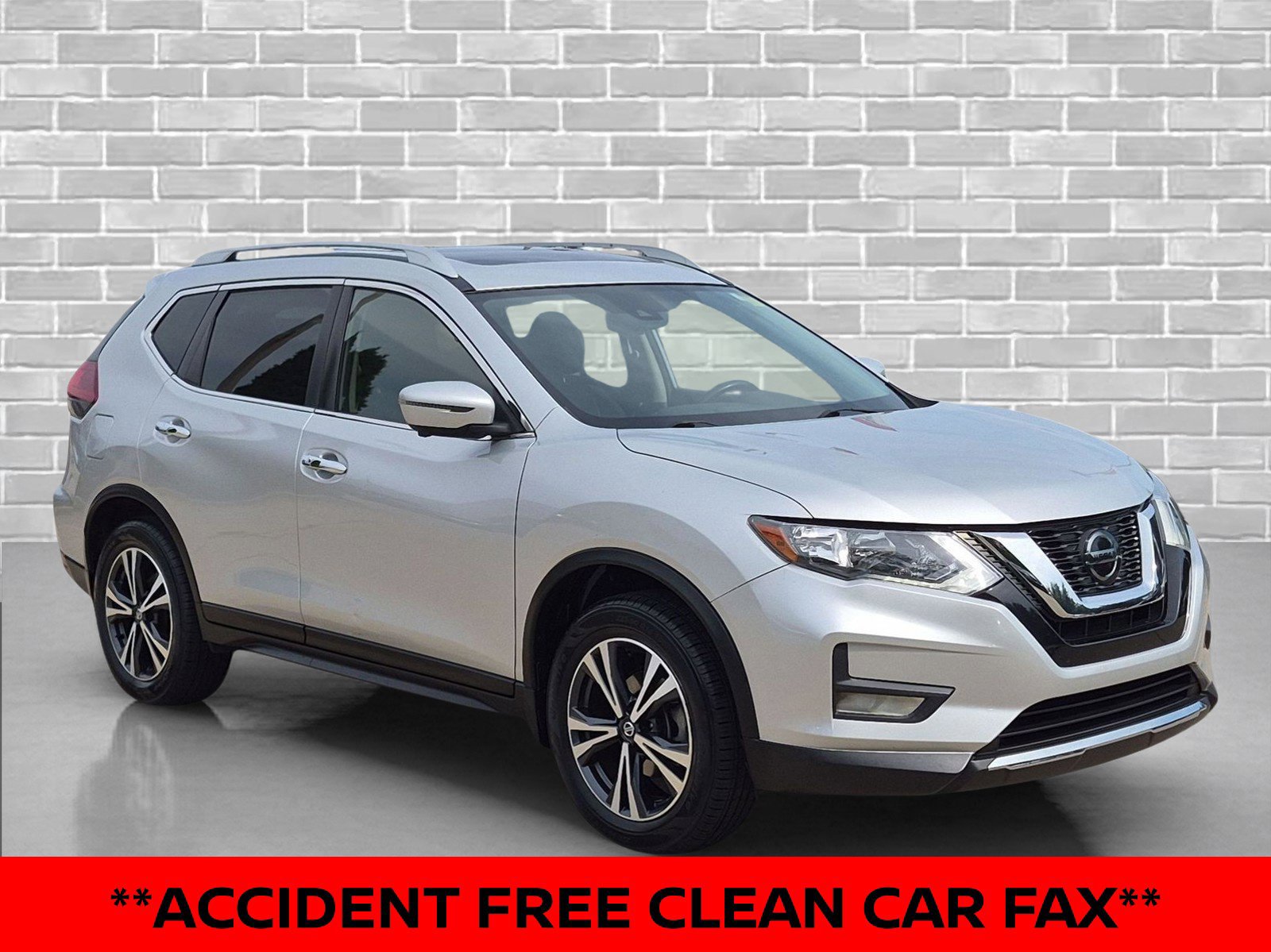 Certified 2020 Nissan Rogue SV w/ Sun & Sound Touring Package AWD/4WD image 5