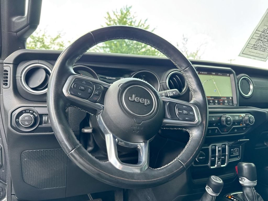 Used 2021 Jeep Gladiator Overland w/ Popular Equipment Package AWD/4WD image 11