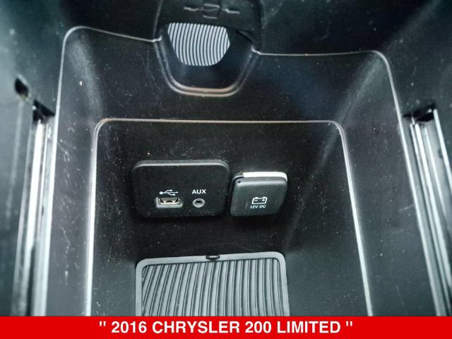 Used 2016 Chrysler 200 Limited w/ Anniversary Edition FWD image 25