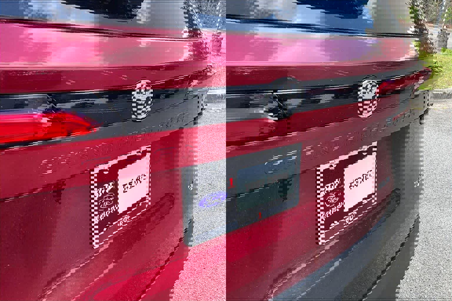 Used 2024 Toyota Grand Highlander XLE image 31