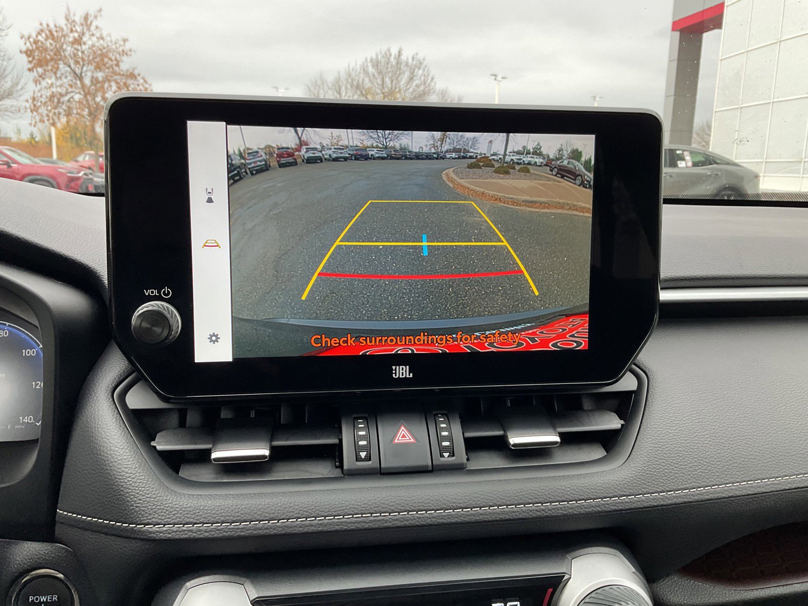 Used 2023 Toyota RAV4 Limited image 30