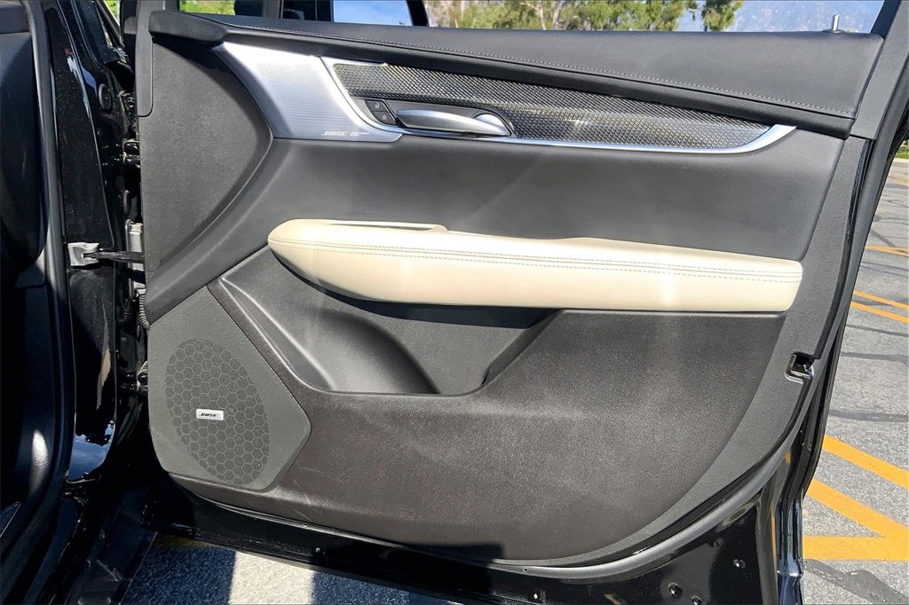 Used 2025 Cadillac XT5 Sportv image 22