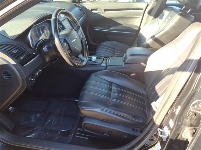 Used 2022 Chrysler 300 S image 11