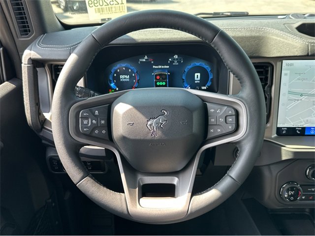 New 2025 Ford Bronco Outer Banks AWD/4WD image 12