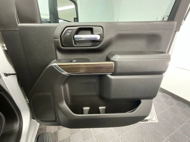 Used 2022 Chevrolet Silverado 3500 LT AWD/4WD image 10