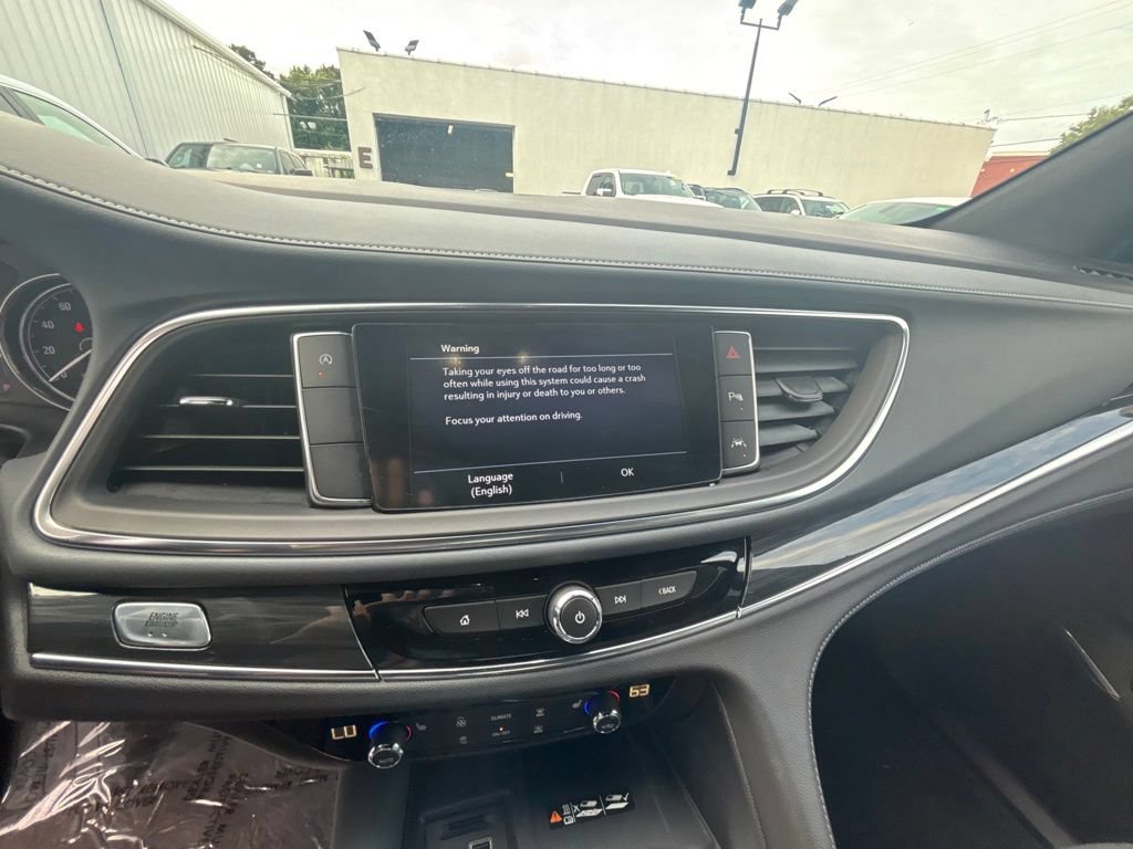 Used 2023 Buick Enclave Essence FWD image 14
