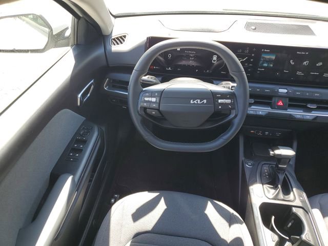 Certified 2025 Kia K4 EX image 18