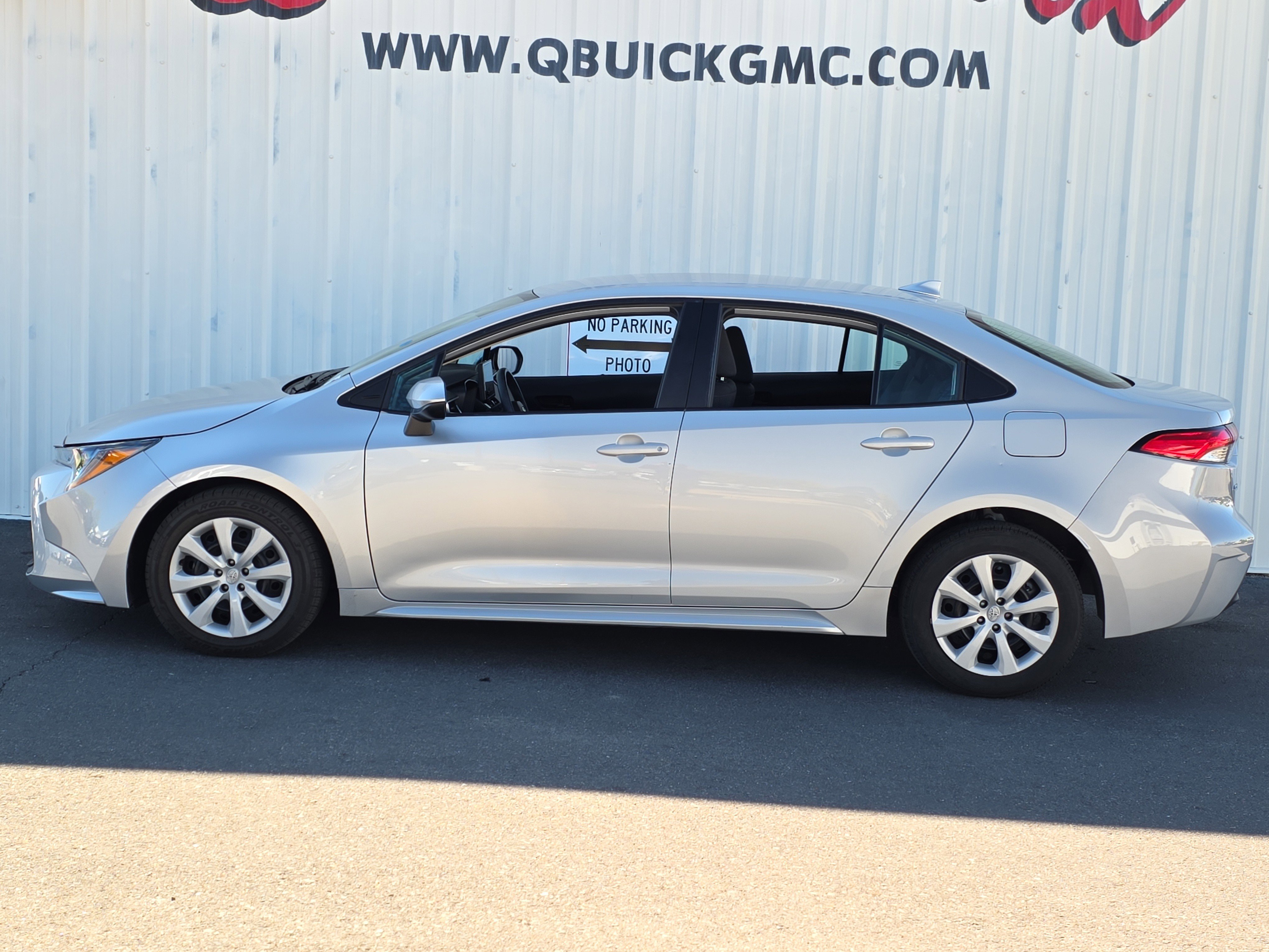 Used 2024 Toyota Corolla LE image 4