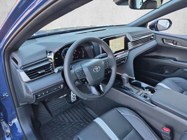 New 2027 Toyota Camry SE w/ Convenience Package FWD image 3