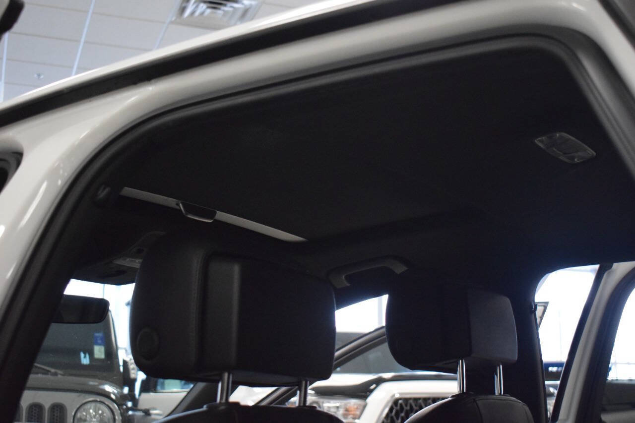 Used 2017 Audi A3 e-tron Premium FWD image 43