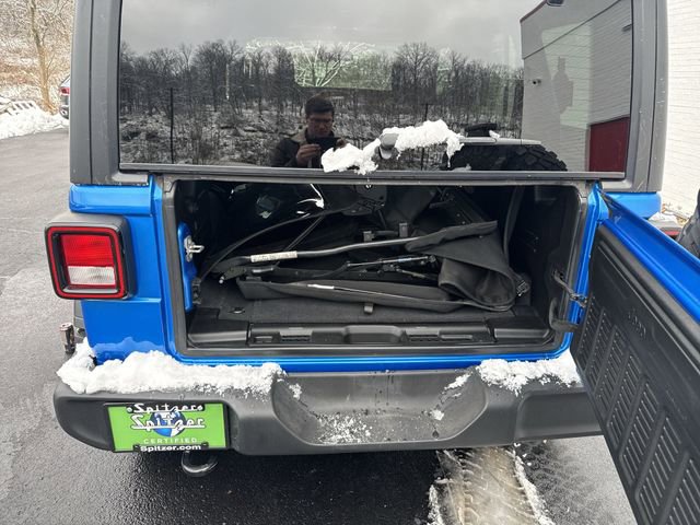 Used 2022 Jeep Wrangler Unlimited Willys image 21