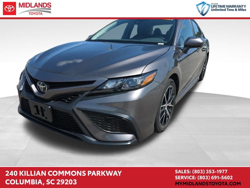 Used 2024 Toyota Camry SE