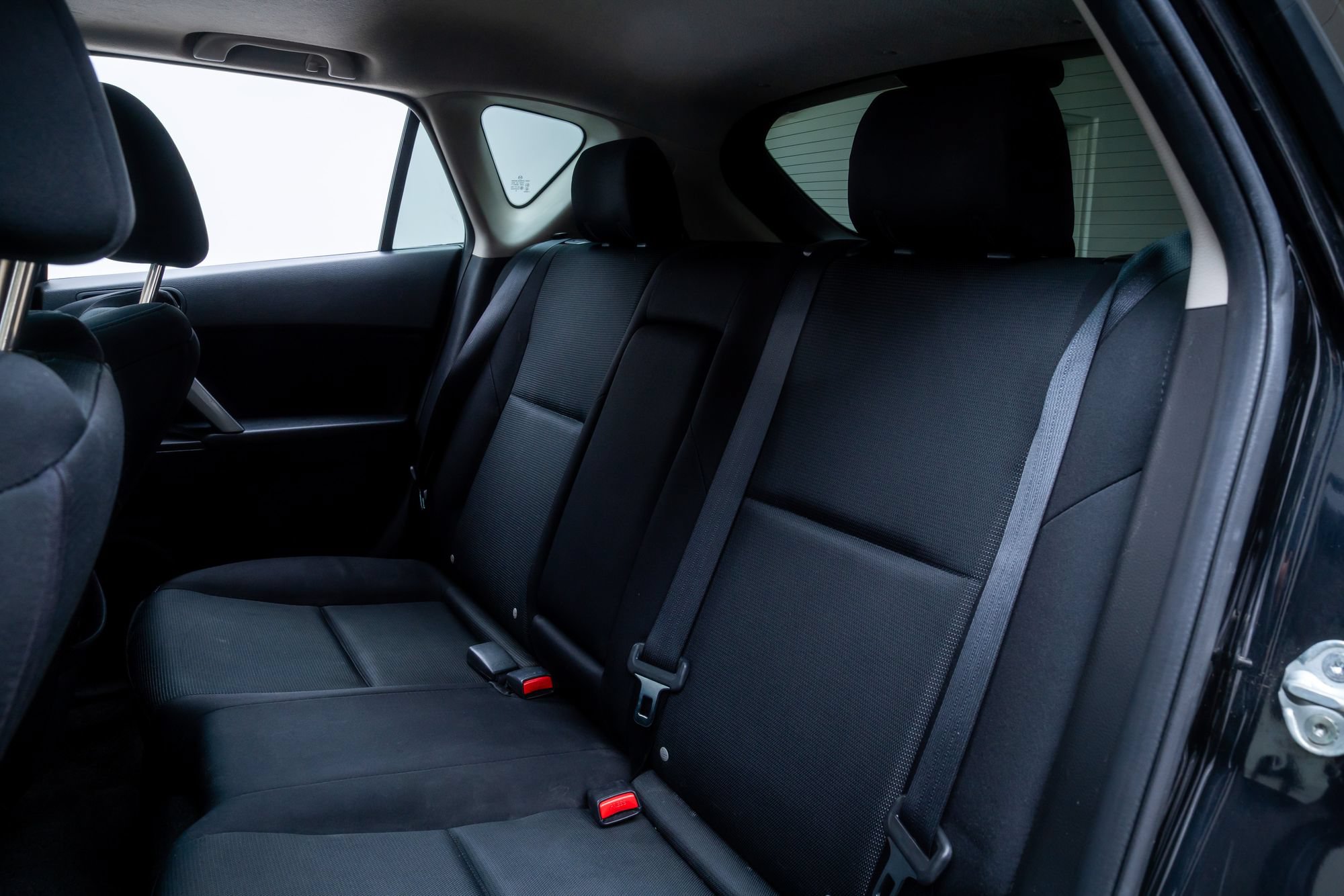 Used 2011 MAZDA MAZDA3 s Sport FWD image 19