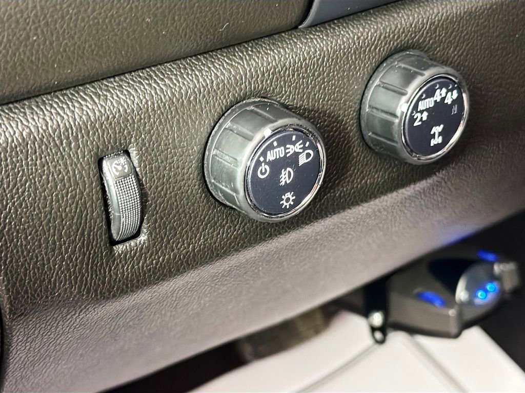 Used 2022 GMC Canyon AT4 image 10