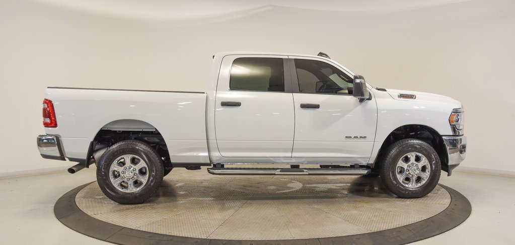 Used 2024 RAM 2500 Big Horn w/ Towing Technology Group image 13
