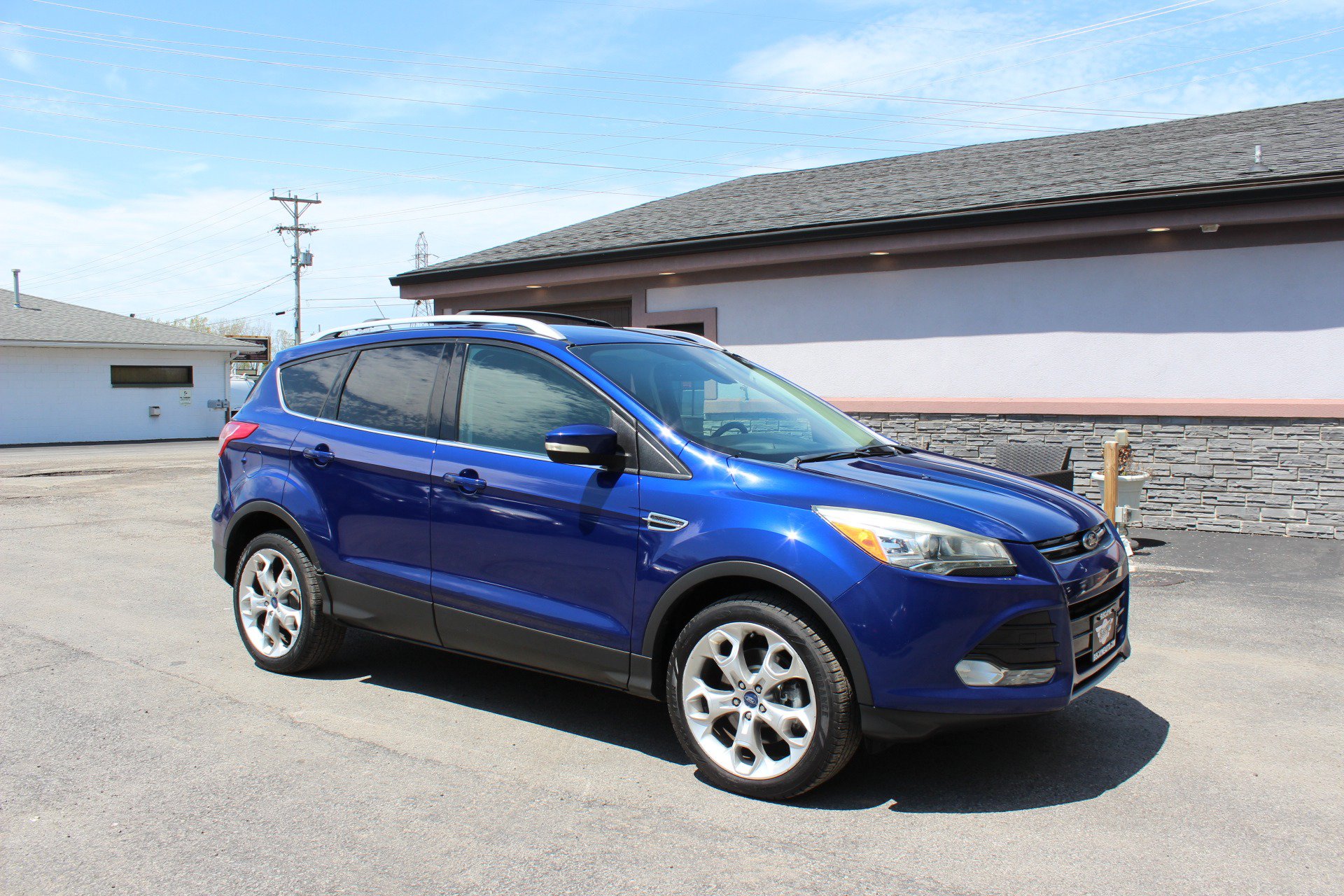 Used 2013 Ford Escape Titanium AWD/4WD image 2