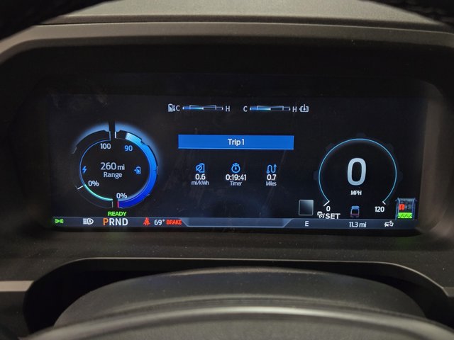 New 2025 Ford F150 Lightning Flash AWD/4WD image 19