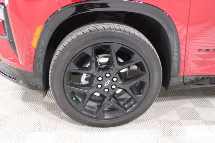 Used 2024 Chevrolet Traverse RS image 42