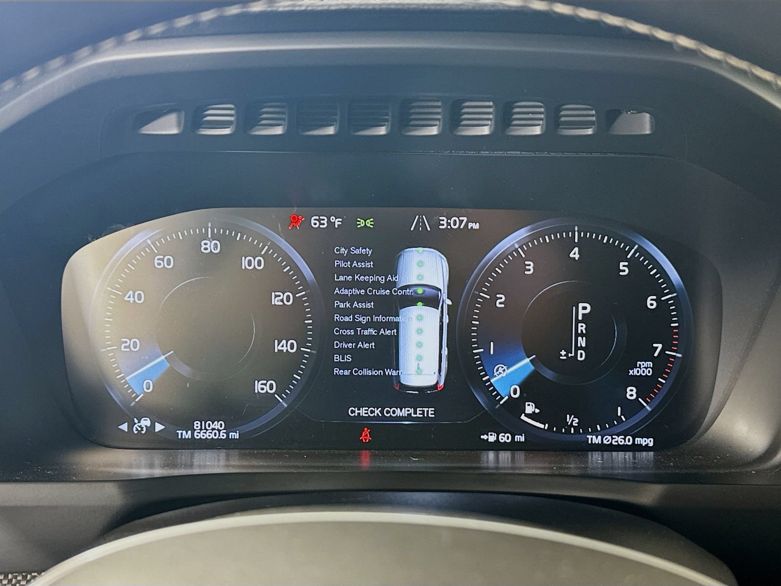 Used 2019 Volvo XC90 T6 R-Design w/ Advanced Package AWD/4WD image 14