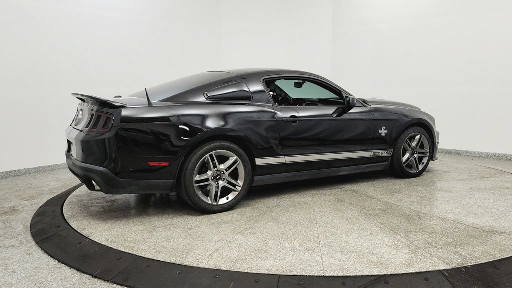 Used 2010 Ford Mustang Shelby GT500 RWD image 5
