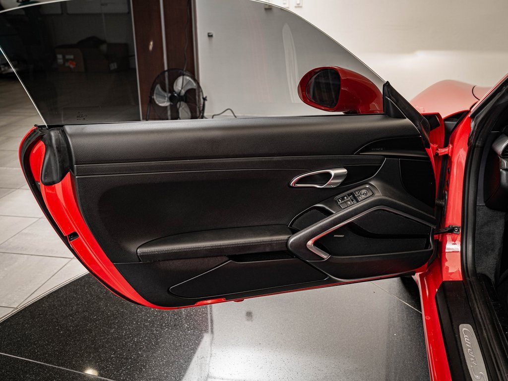 Certified 2017 Porsche 911 Carrera S image 38