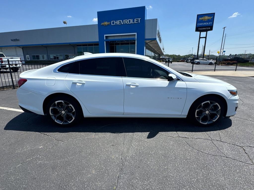 Used 2022 Chevrolet Malibu LT FWD image 5