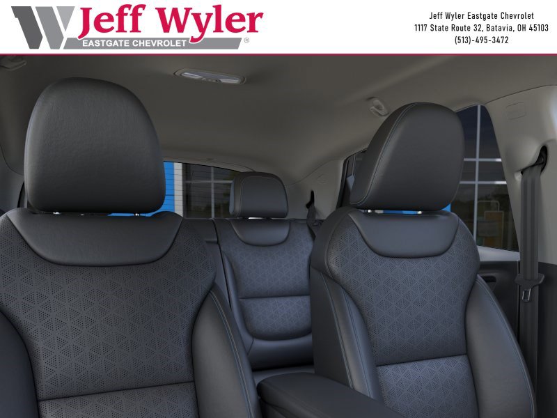 New 2023 Chevrolet Bolt LT w/ Infotainment Package FWD image 25