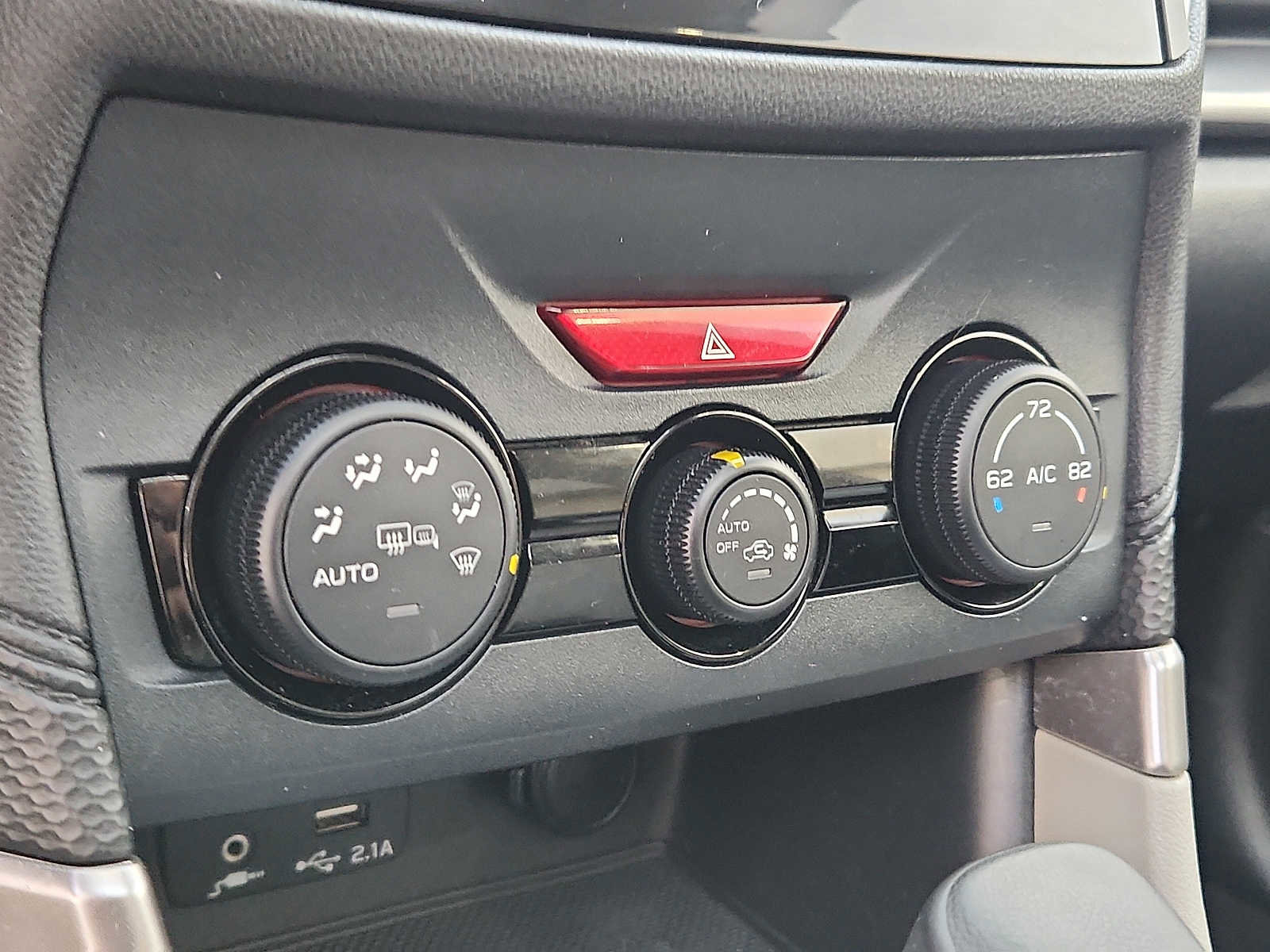 Used 2020 Subaru Forester Premium image 16