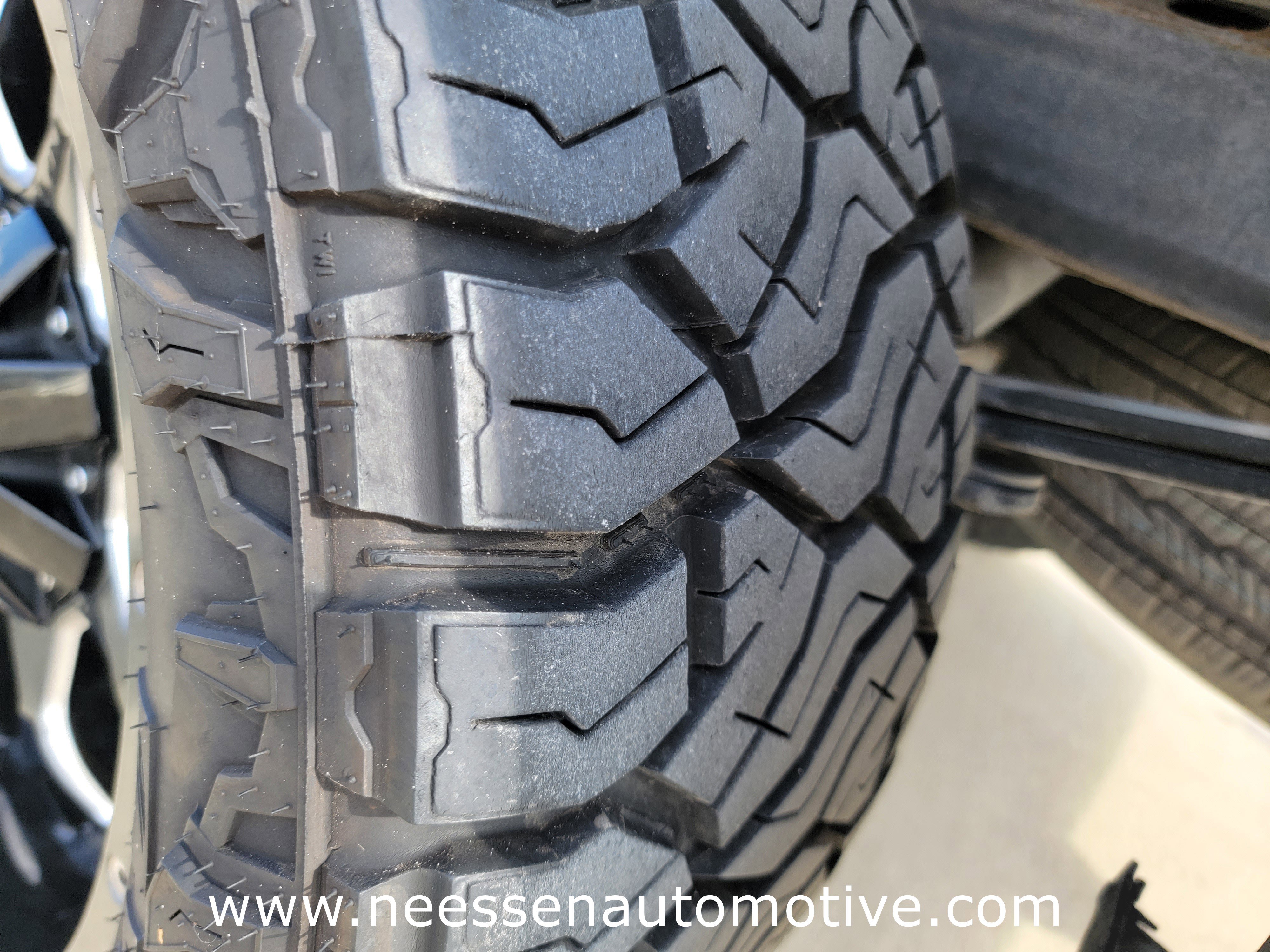 Used 2020 GMC Sierra 1500 2WD Crew Cab w/ Sierra Value Package image 36