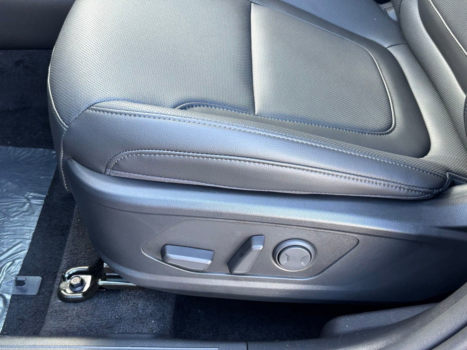 New 2026 Hyundai Santa Cruz SEL FWD image 13