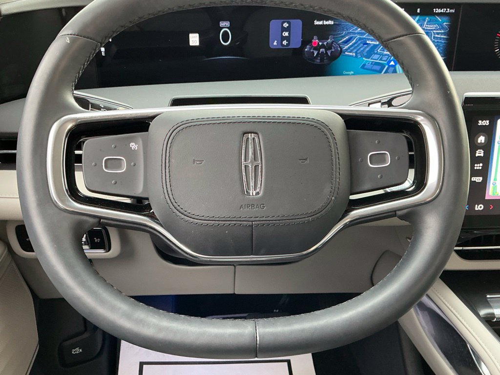 Used 2026 Lincoln Nautilus Premier AWD/4WD image 45