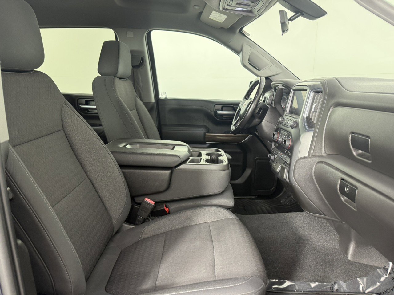 Used 2020 Chevrolet Silverado 1500 LT w/ All-Star Edition image 10