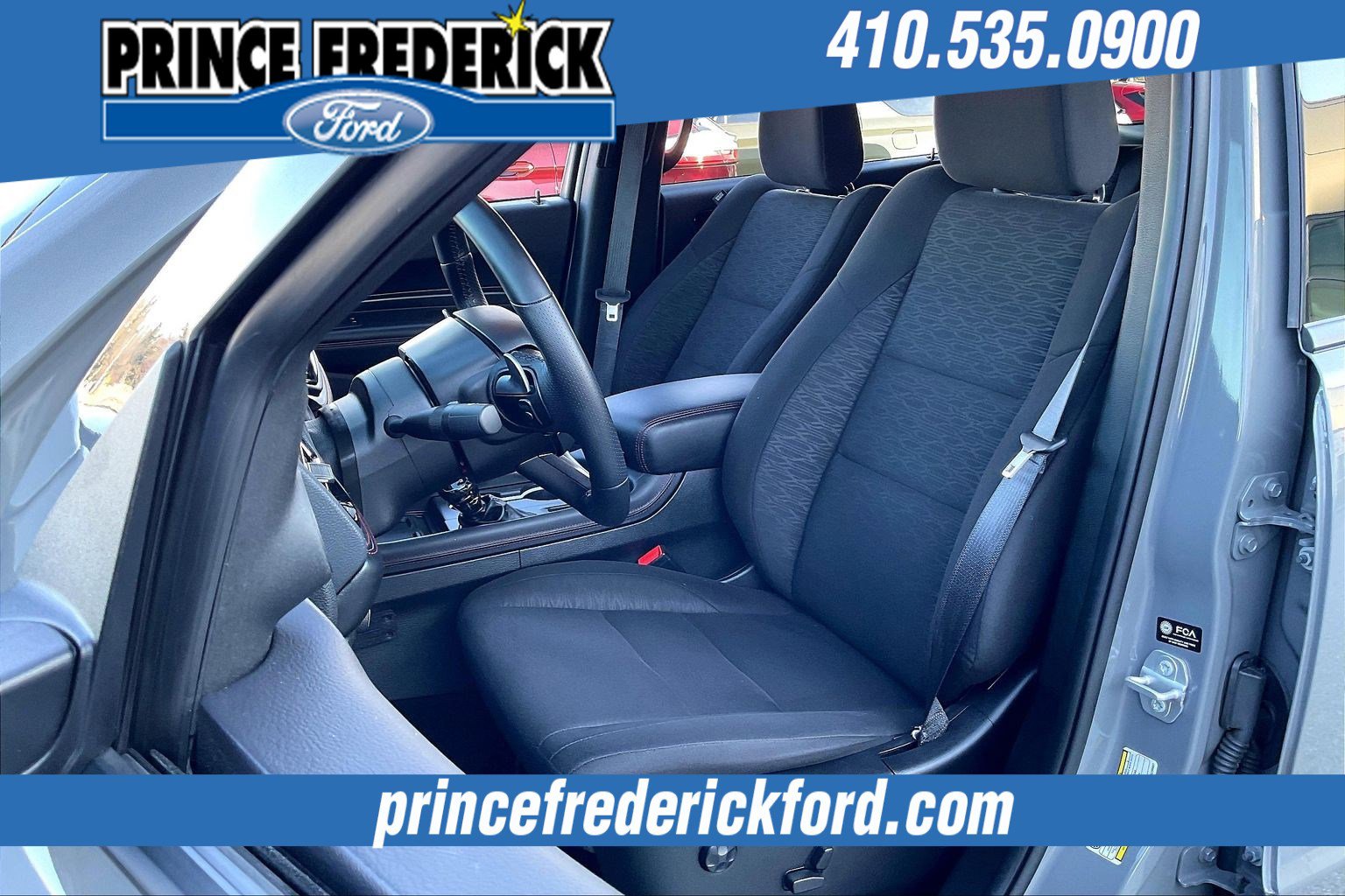 Used 2024 Dodge Durango R/T w/ Blacktop Package image 23