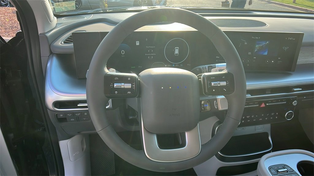 New 2026 Hyundai Ioniq 9 SEL image 19