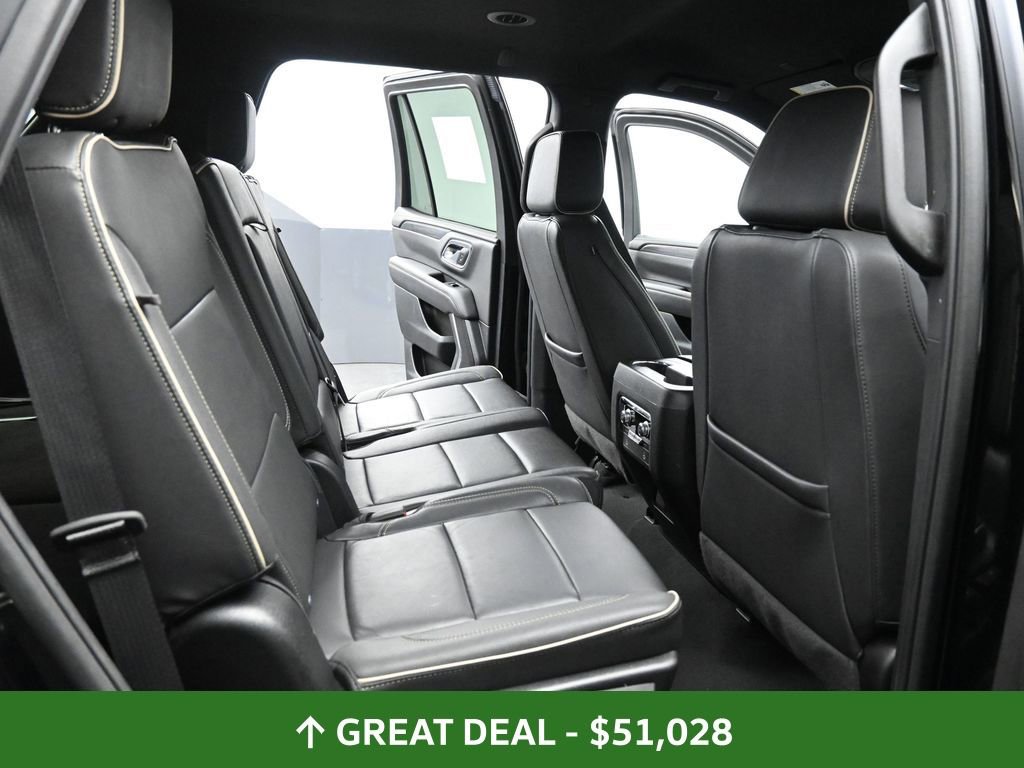 Used 2024 GMC Yukon SLT AWD/4WD image 24