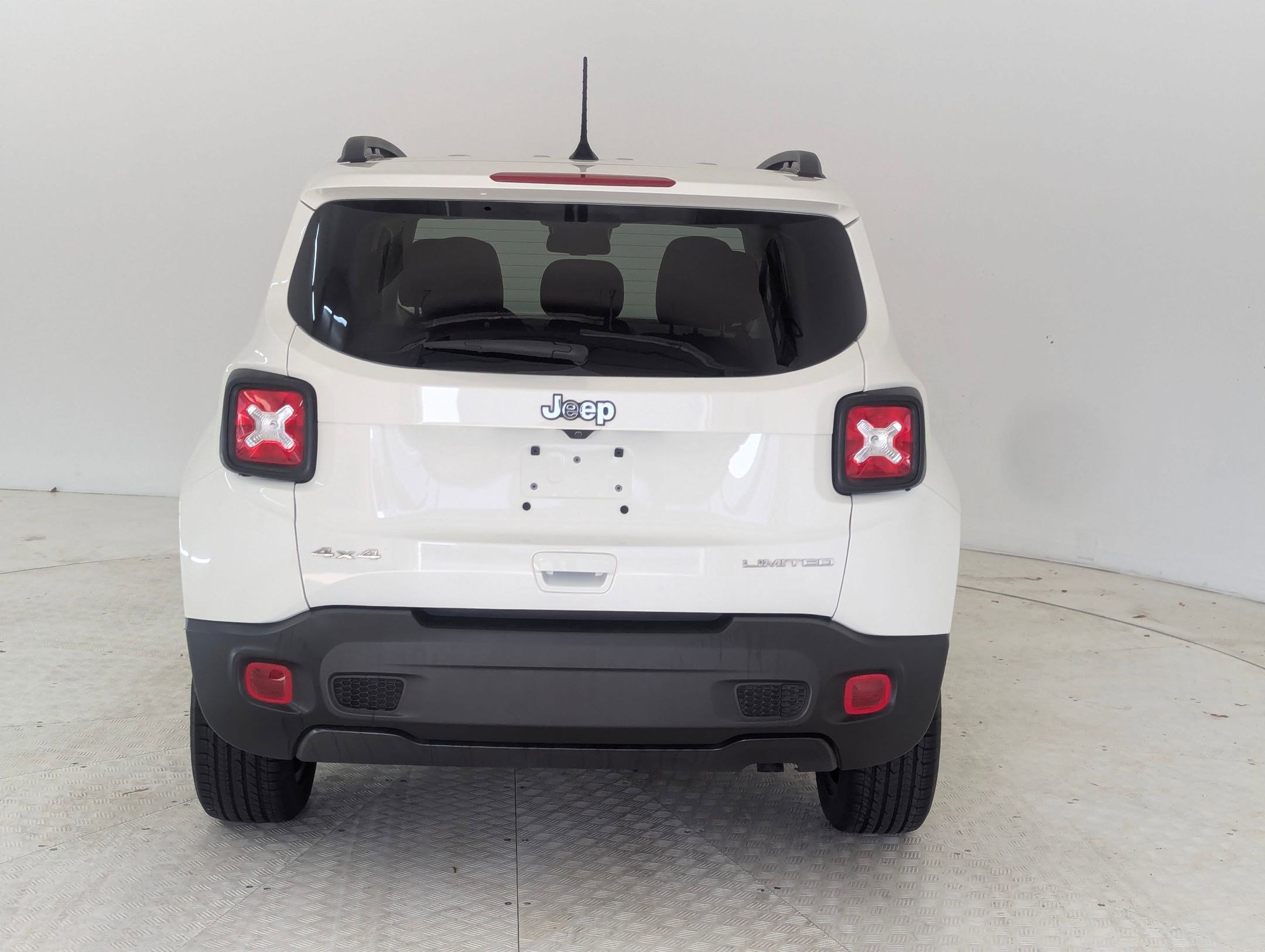 Used 2022 Jeep Renegade Limited image 10