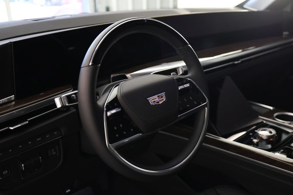 Used 2026 Cadillac Escalade Platinum Sport w/ LPO, ONYX Package AWD/4WD image 20