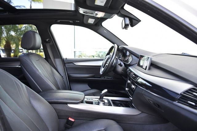 Used 2018 BMW X5 sDrive35i w/ Driving Assistance Package image 28