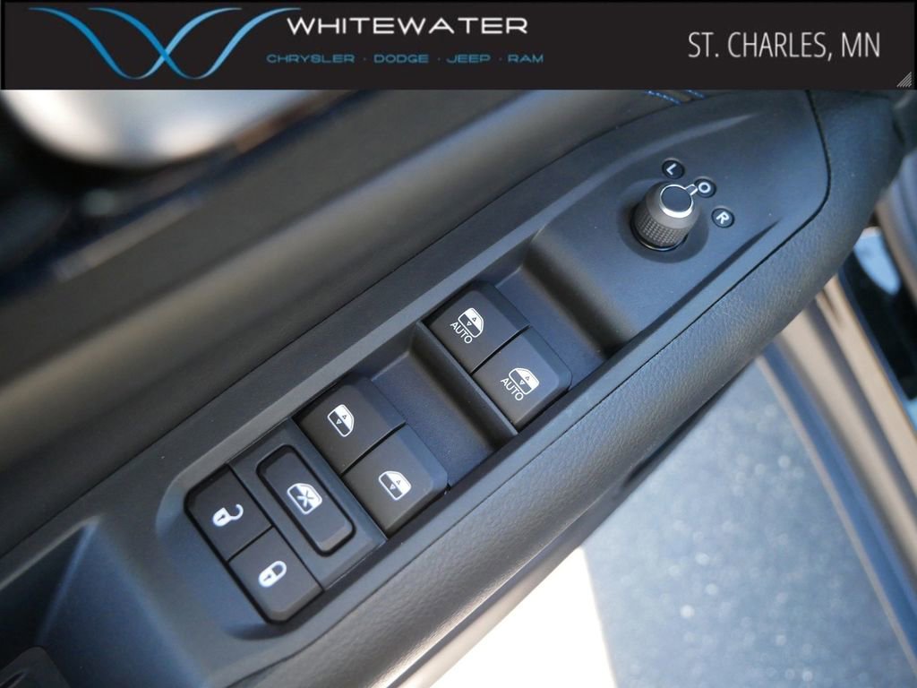 New 2026 Jeep Compass Limited image 7