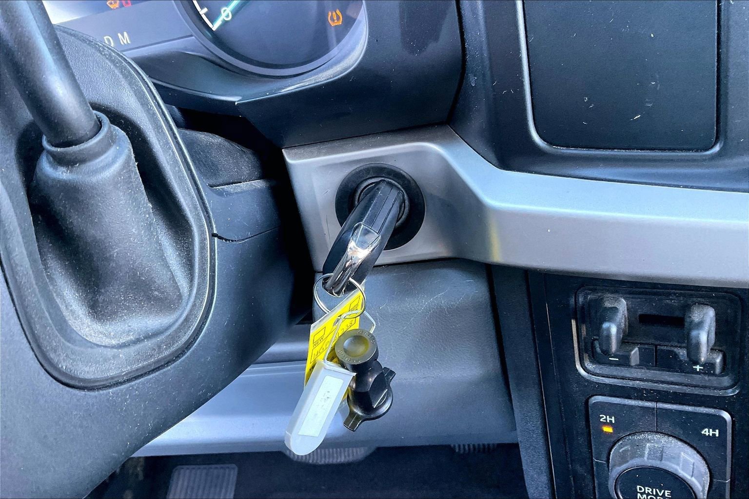 Used 2025 Ford F250 XLT image 35