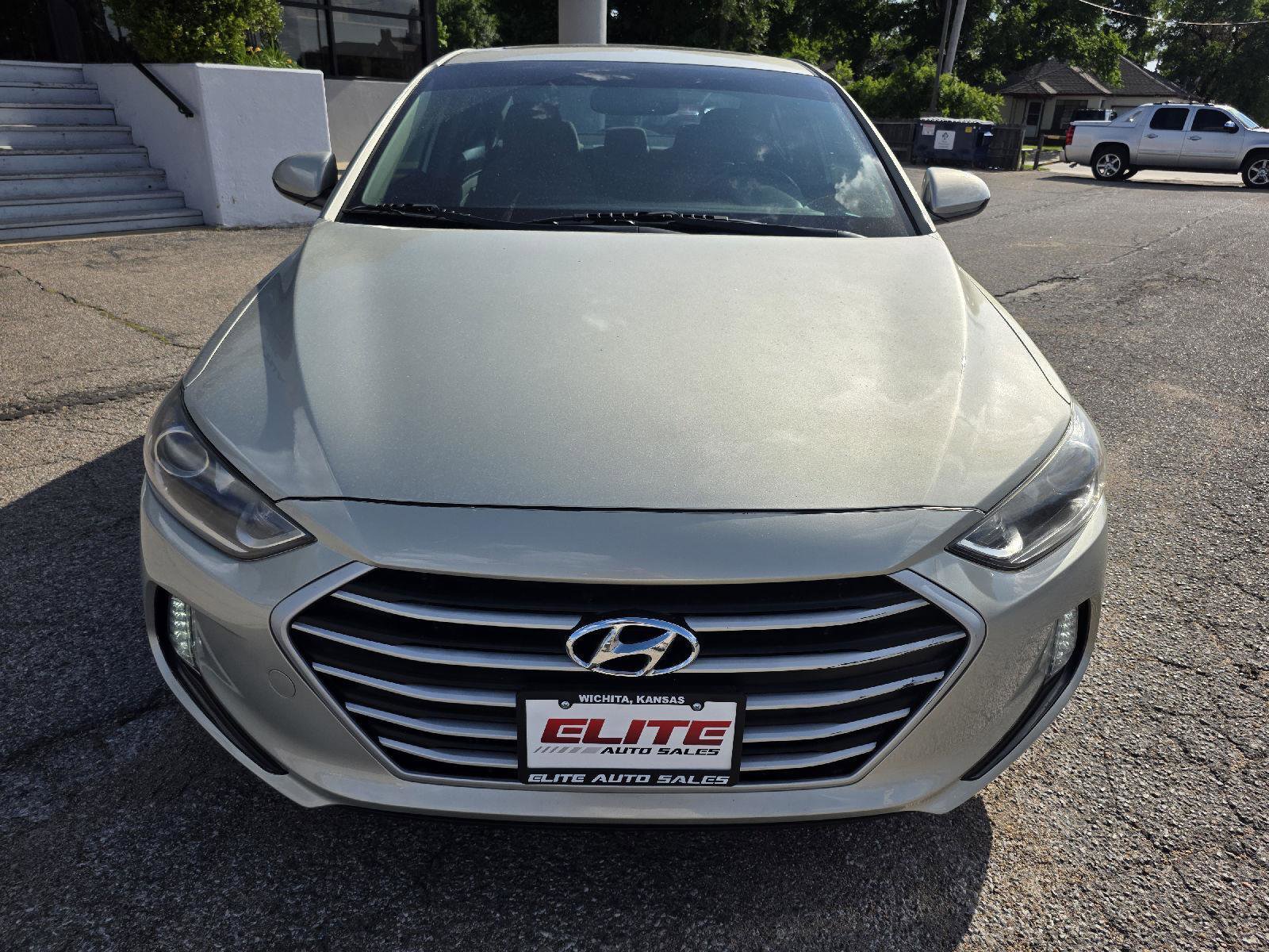Used 2017 Hyundai Elantra Value Edition FWD image 2