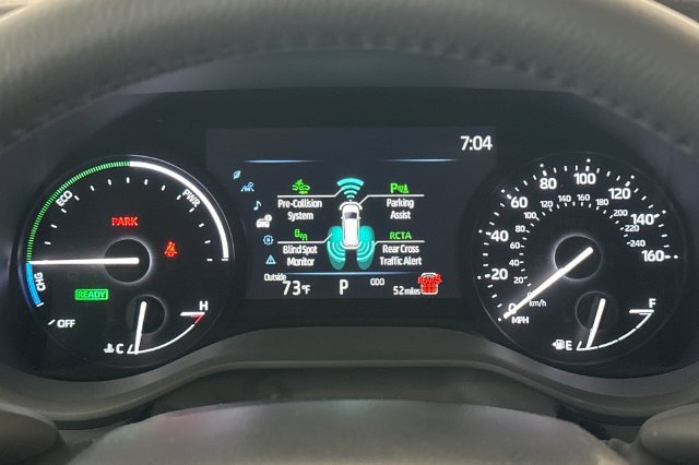 Certified 2026 Toyota Sienna XLE FWD image 31