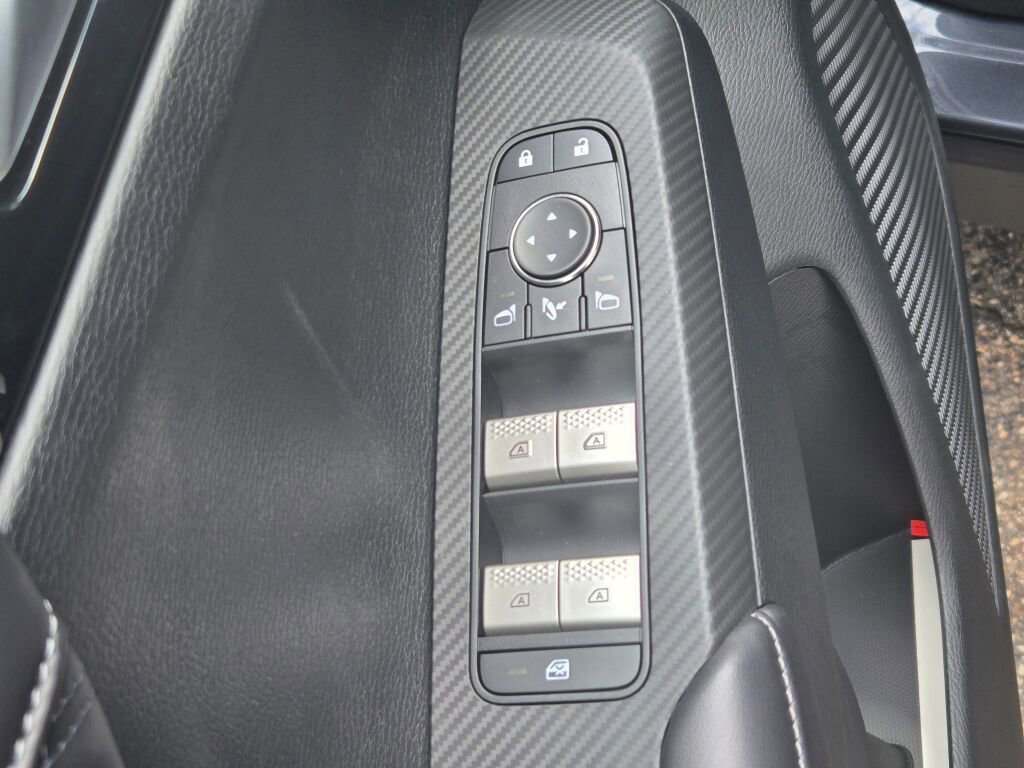 New 2025 Mitsubishi Outlander SEL image 23