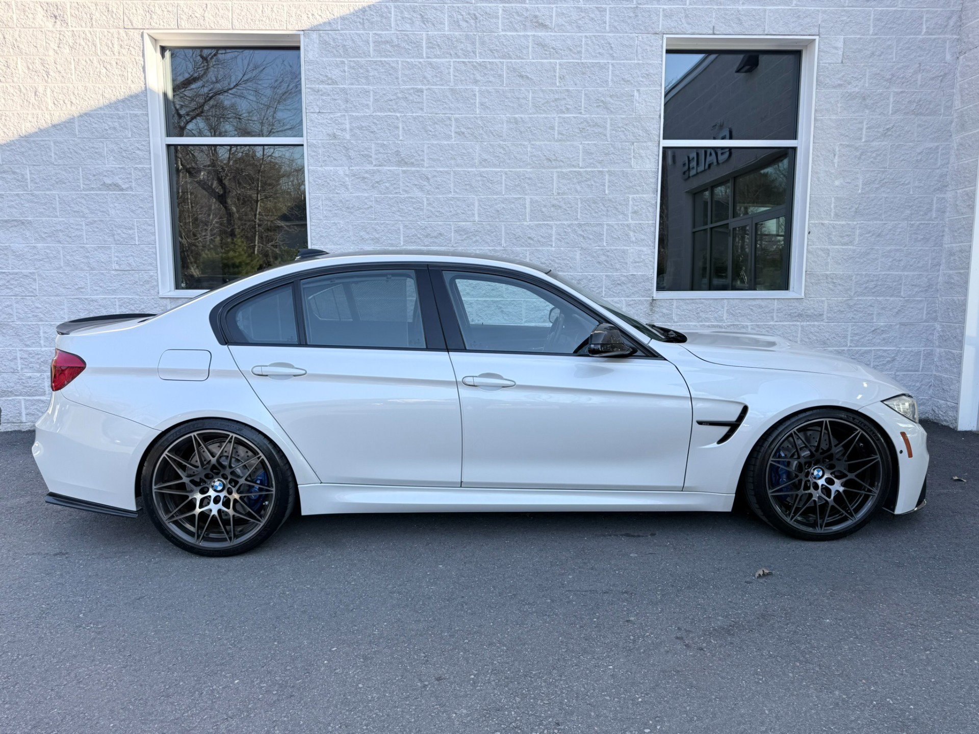 Used 2016 BMW M3 image 24