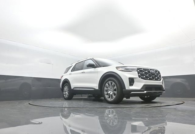 New 2026 Ford Explorer Platinum RWD image 30