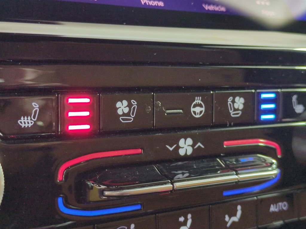 Used 2024 Jeep Grand Cherokee Summit image 29