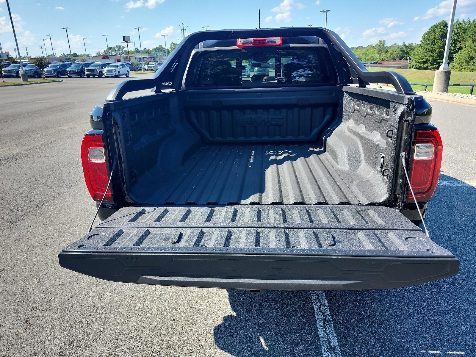 New 2025 GMC Canyon AT4 w/ Nightfall Edition image 8