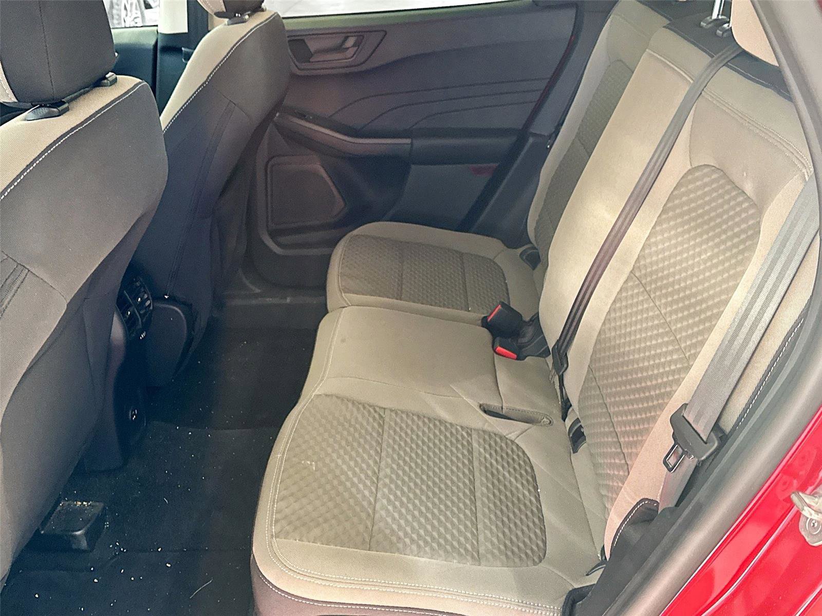 Used 2022 Ford Escape SE w/ Cold Weather Package image 5